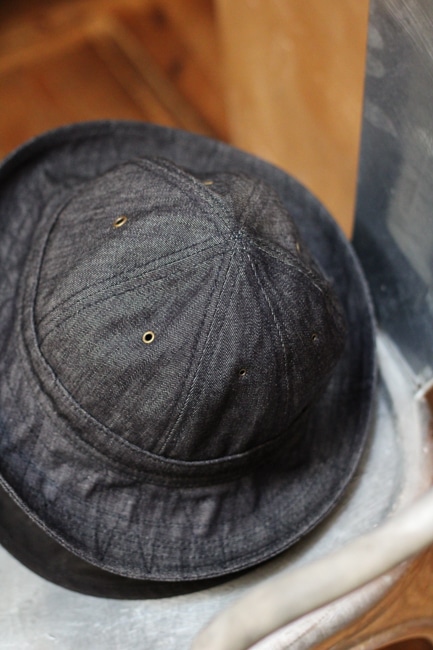 Blue Books Co.[ブルーブックスコー] BBC Twisty / Random Military