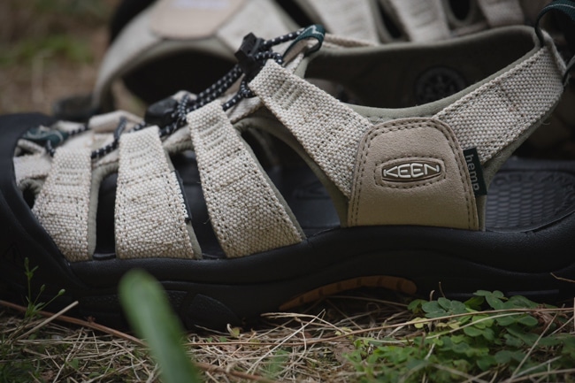 keen gramicci ニューポート　レトロ　h2 27.5センチ Men's Newport Retro Sandal x Gramicci | Gramicci Hemp | KEEN