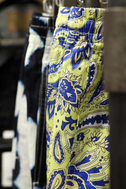 バナナタイム　パンツ　L　ペイズリー　シルク100 BANANATIME / バナナタイム】EASY PANT (JUMBO PAISLEY
