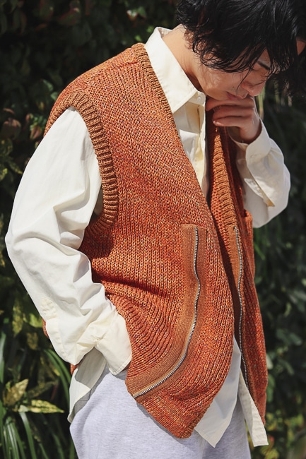 ENCOMING [Knitted Asymmetric Vest]