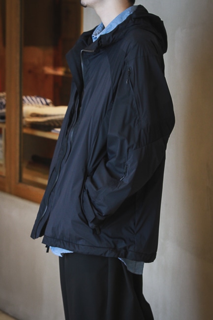 White Mountaineering BLK [Cordura Nylon Stretch Mountain Parka]