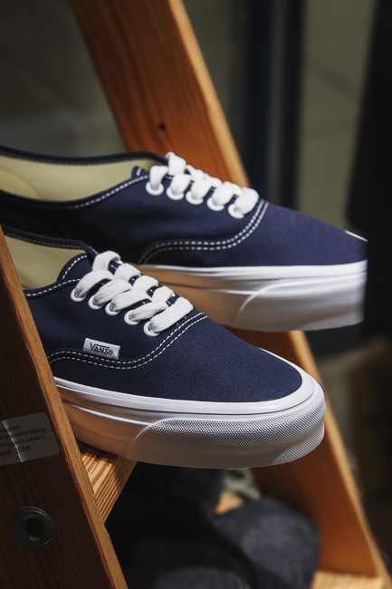 VANS [VANS PREMIUM Authentic Reissue 44]