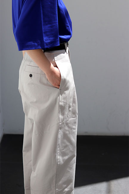 THE HINOKI/ザヒノキ】Organic Cotton Chino 1Tuck Straight Pants