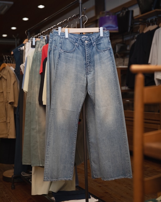 AURALEE Selvedge Faded Light Denim Pants / Organic Cotton