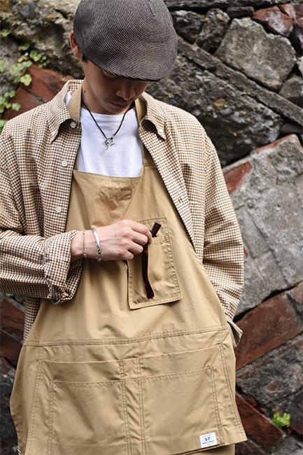 ササフラス　Landscaper Apron ホワイト　エプロン　セールsale ササフラスLandscaper Apron ホワイトエプロンセールsale