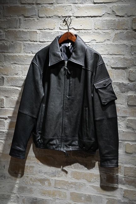 25SS CCU BOXTAILORED JACKET レザー　シーシーユー シーシーユー CCU 25ss リフォメッド レザーブルゾン ×