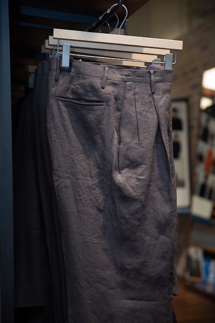 KAPTAIN SUNSHINE [Shoecut Slacks ”Linen×Silk