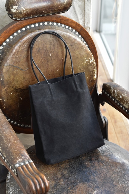 F039-MGABARDINE ZIPPY TOTE(M)BLACK - amiacalva