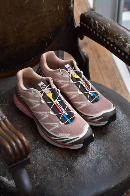 新品 サロモン 600fillpower ダウンベストMサイズ（Salomon