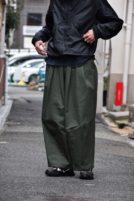 is-ness/イズネス Balloon EZ Pants [Khaki] 20250216