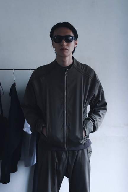 長江 Amazon | 【1011 by JunKoga】旧レスザンヒューマン model：遠雷