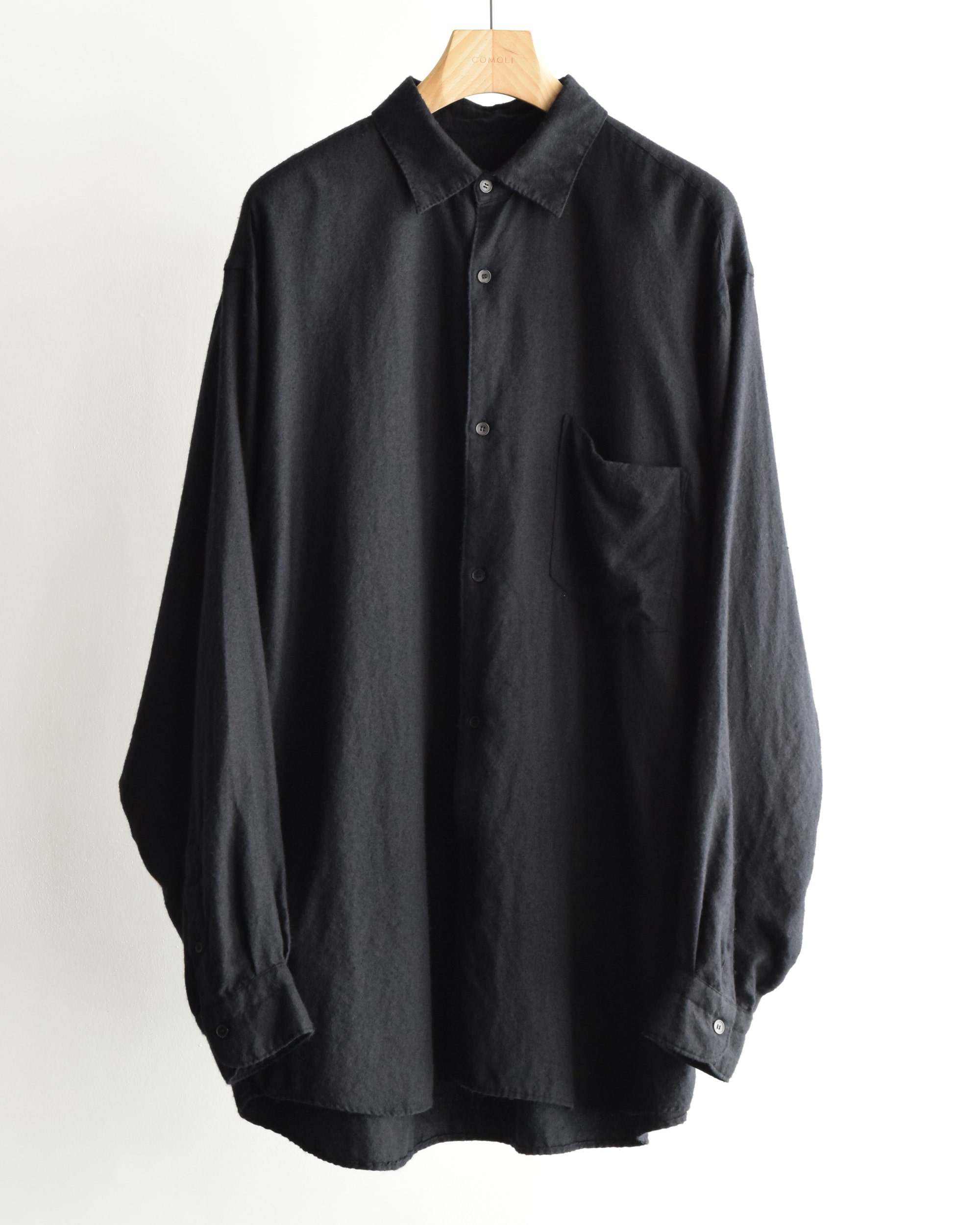 【美品】 COMOLI カシミヤシルク製品染 シャツ サイズ2 COMOLI /コモリ Delivery Digest 20250926