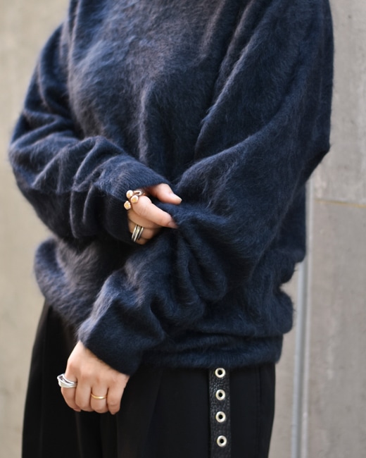 ATON/エイトン Royal Fur Cashmere | V-Neck Sweater