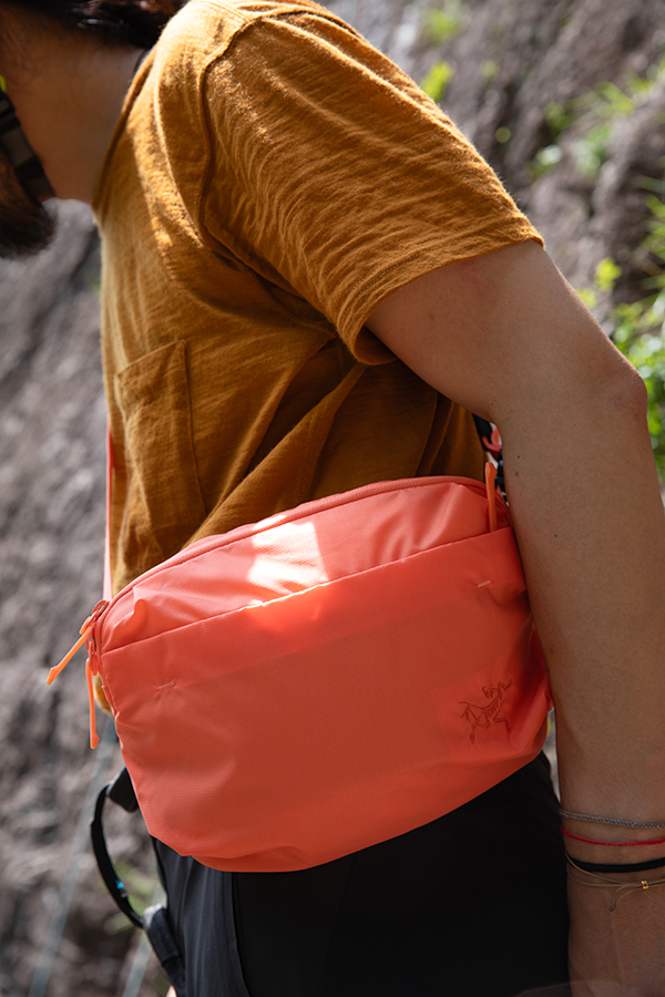 Heliad Crossbody 着用